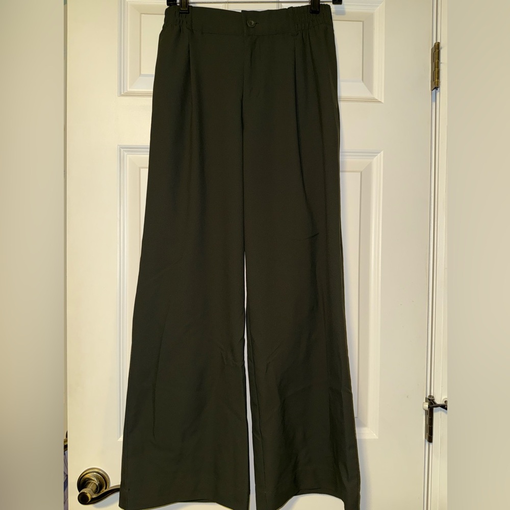 Beyond Yoga Status Wide Leg Trouser - S Short